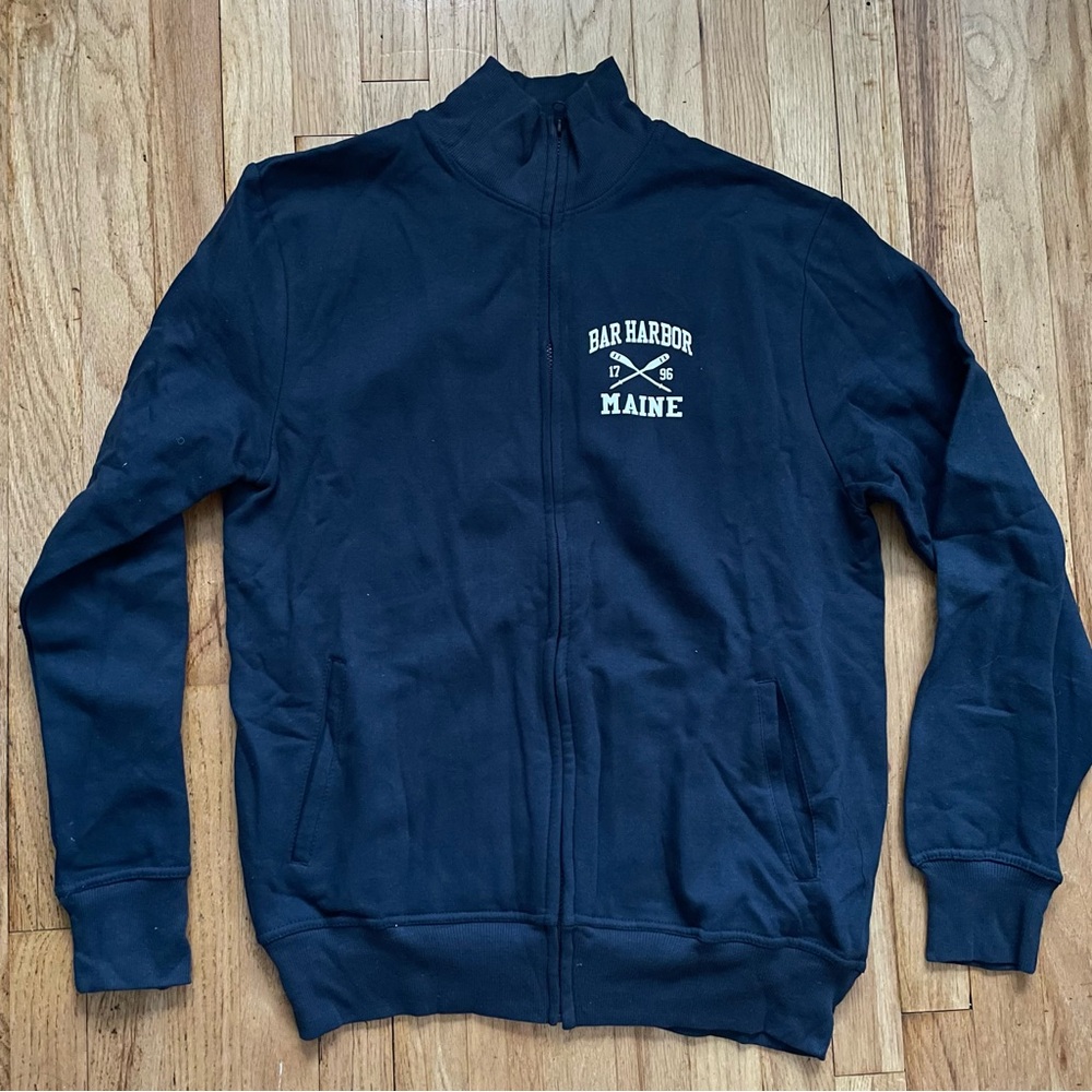 Men's Black Zip-Up Sweater